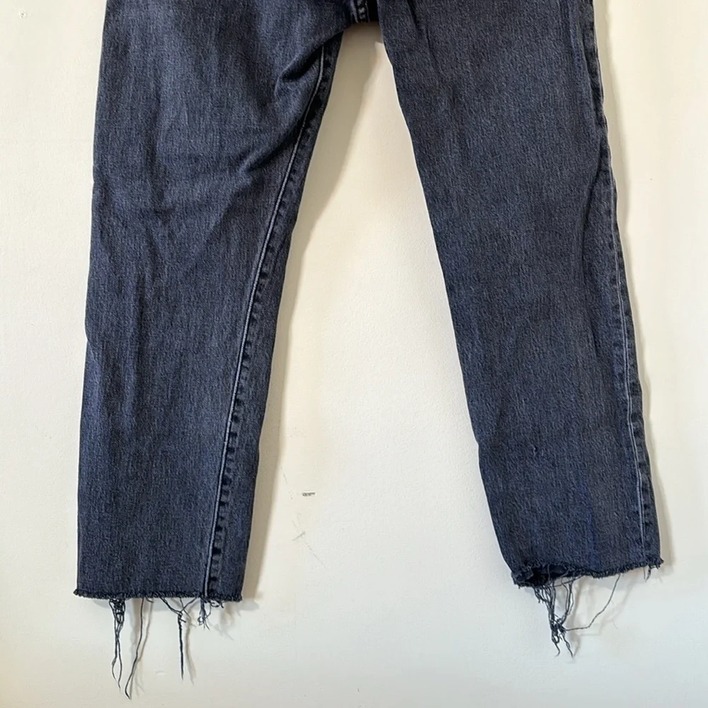 Levi’s 501 Crop Jeans Get Off My Cloud Black Denim Jeans Size 29 - Picture 9 of 12
